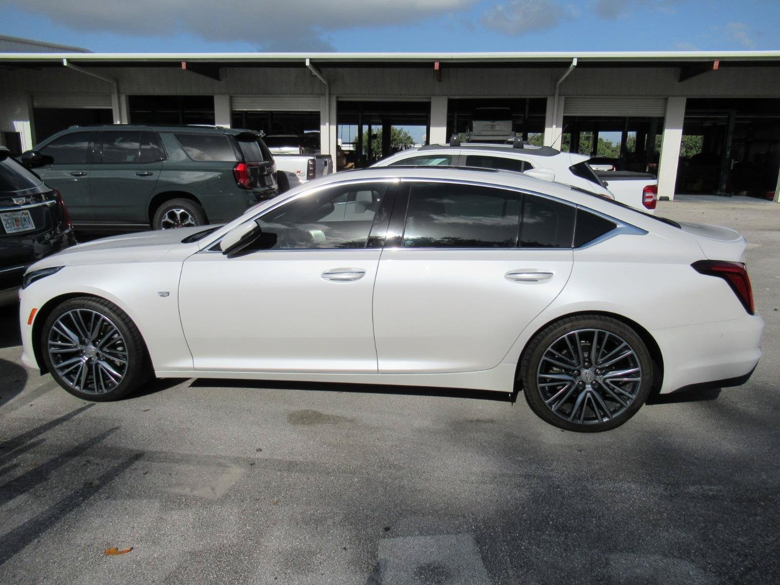 2023 Cadillac CT5 Premium Luxury