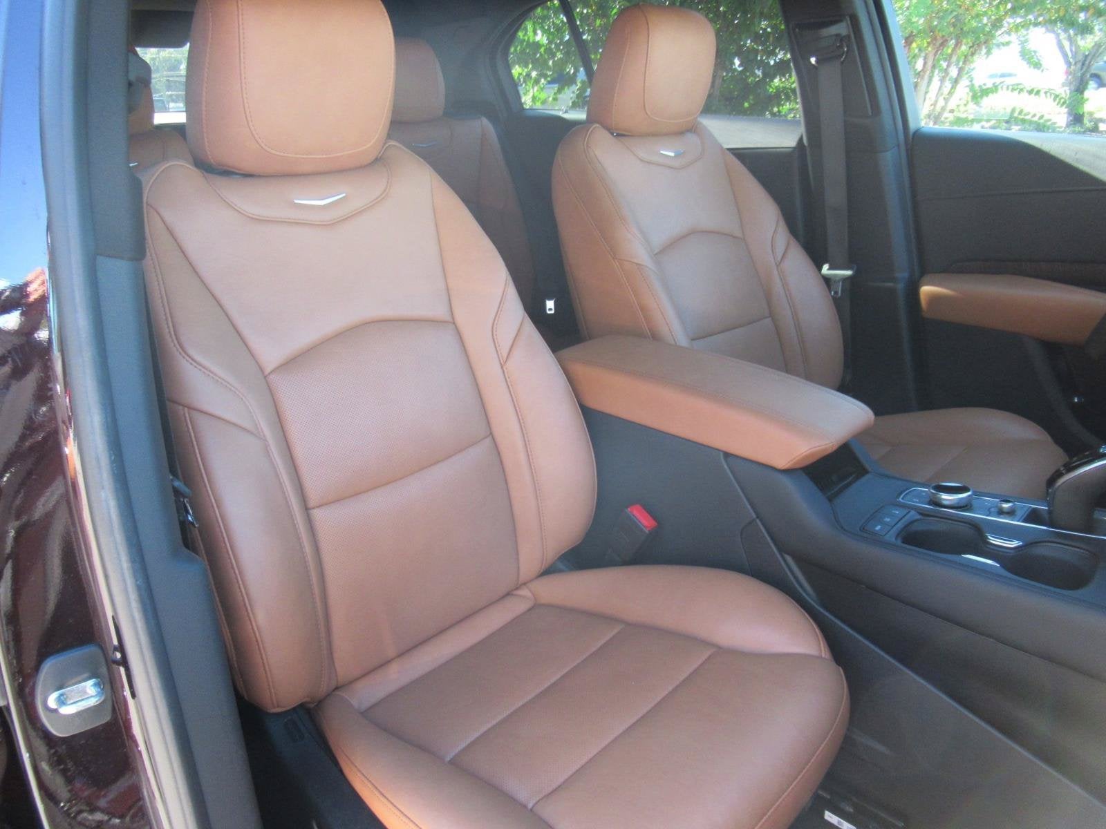 2021 Cadillac XT4 FWD Premium Luxury