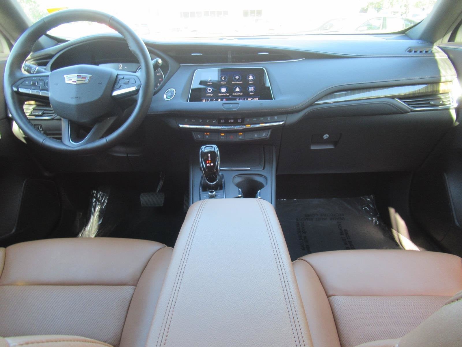 2021 Cadillac XT4 FWD Premium Luxury