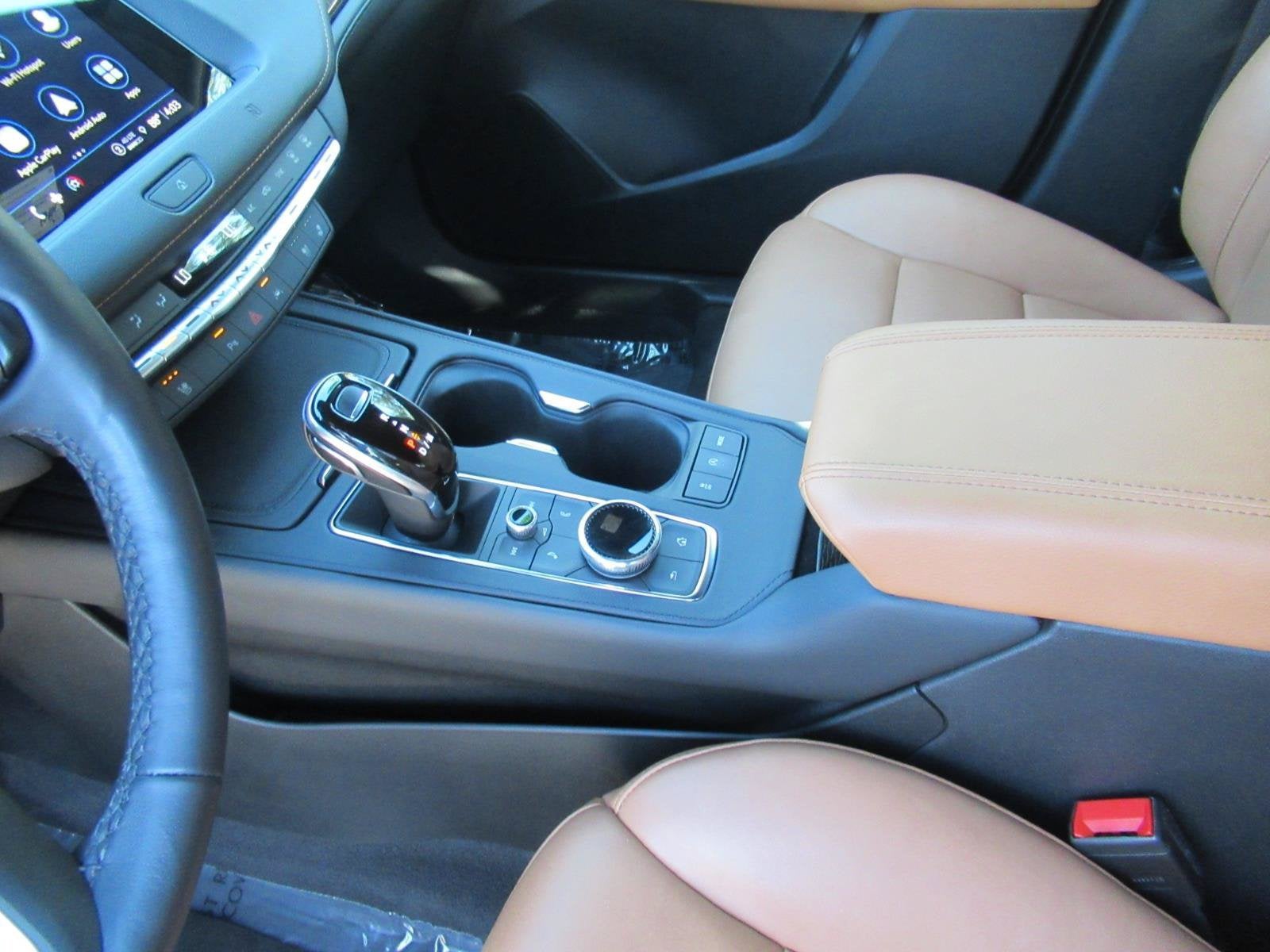 2021 Cadillac XT4 FWD Premium Luxury