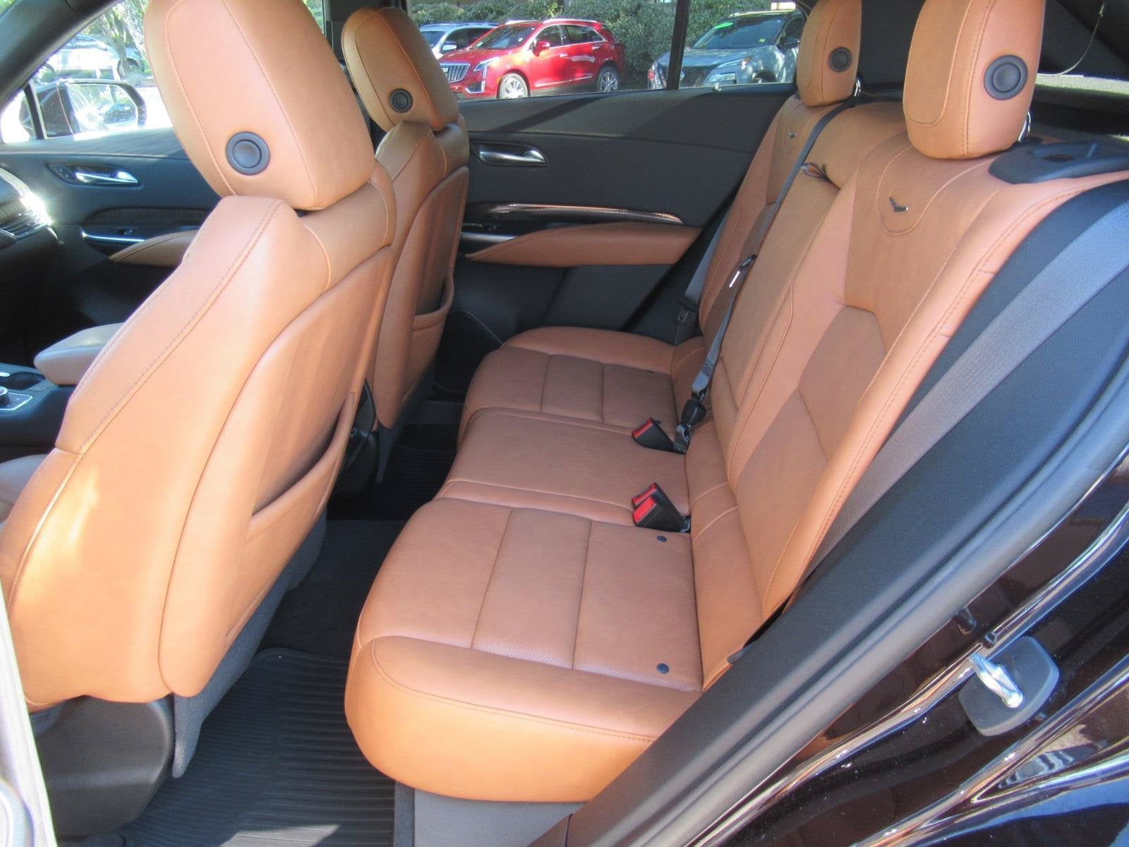 2021 Cadillac XT4 FWD Premium Luxury