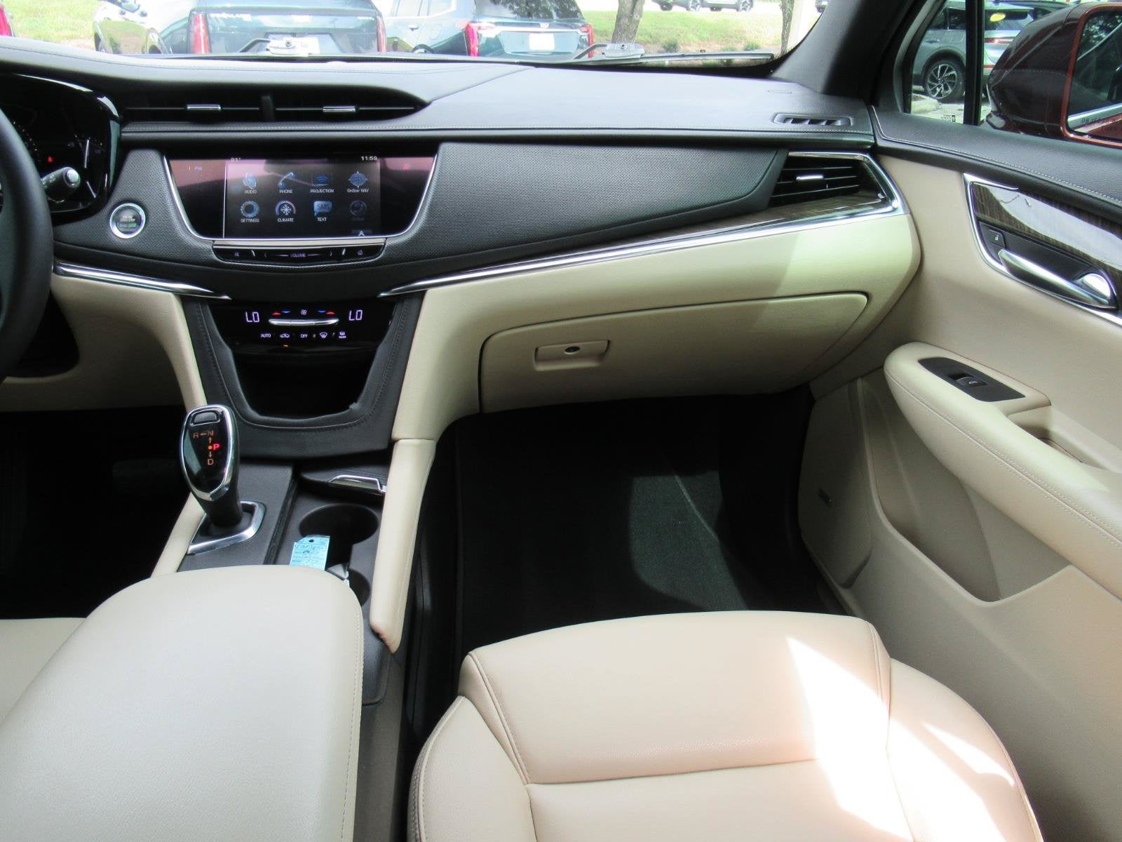 2017 Cadillac XT5 FWD