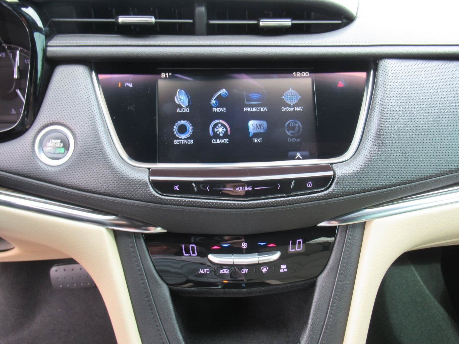 2017 Cadillac XT5 FWD