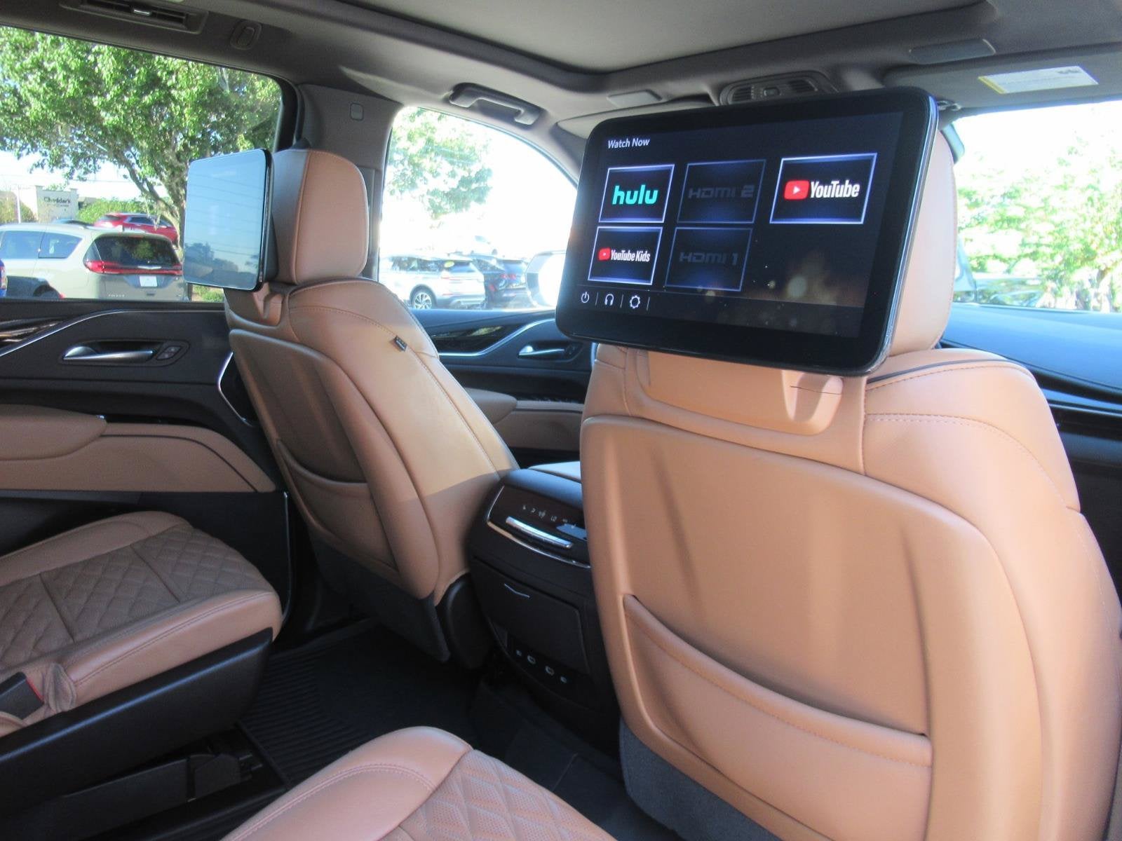2024 Cadillac Escalade ESV Premium Luxury