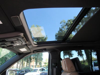 2024 Cadillac Escalade ESV Premium Luxury