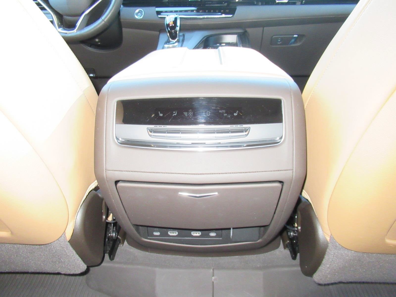2024 Cadillac Escalade ESV Premium Luxury