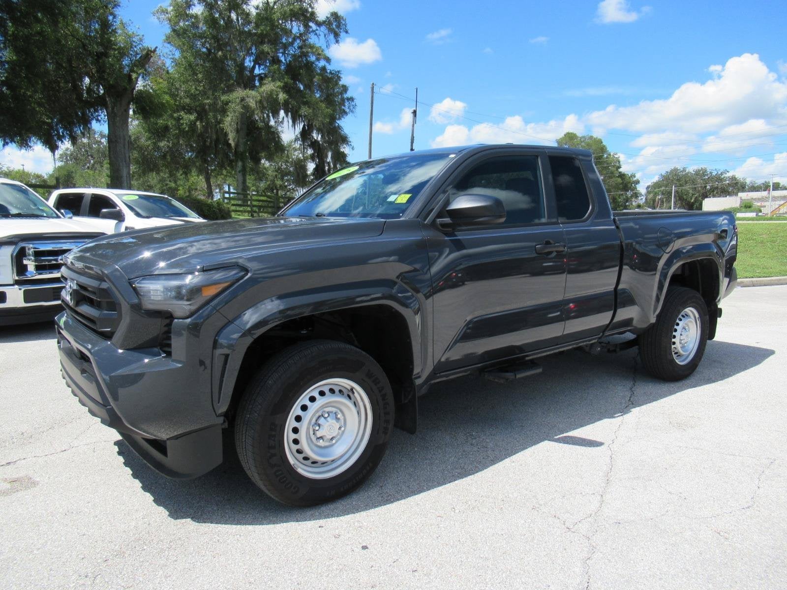 2025 Toyota Tacoma 4WD SR