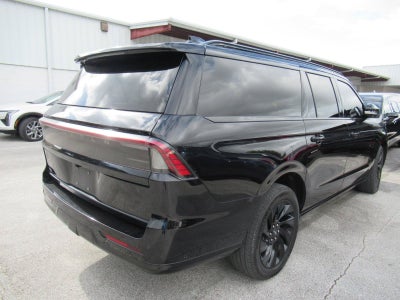 2025 Lincoln Navigator L Reserve