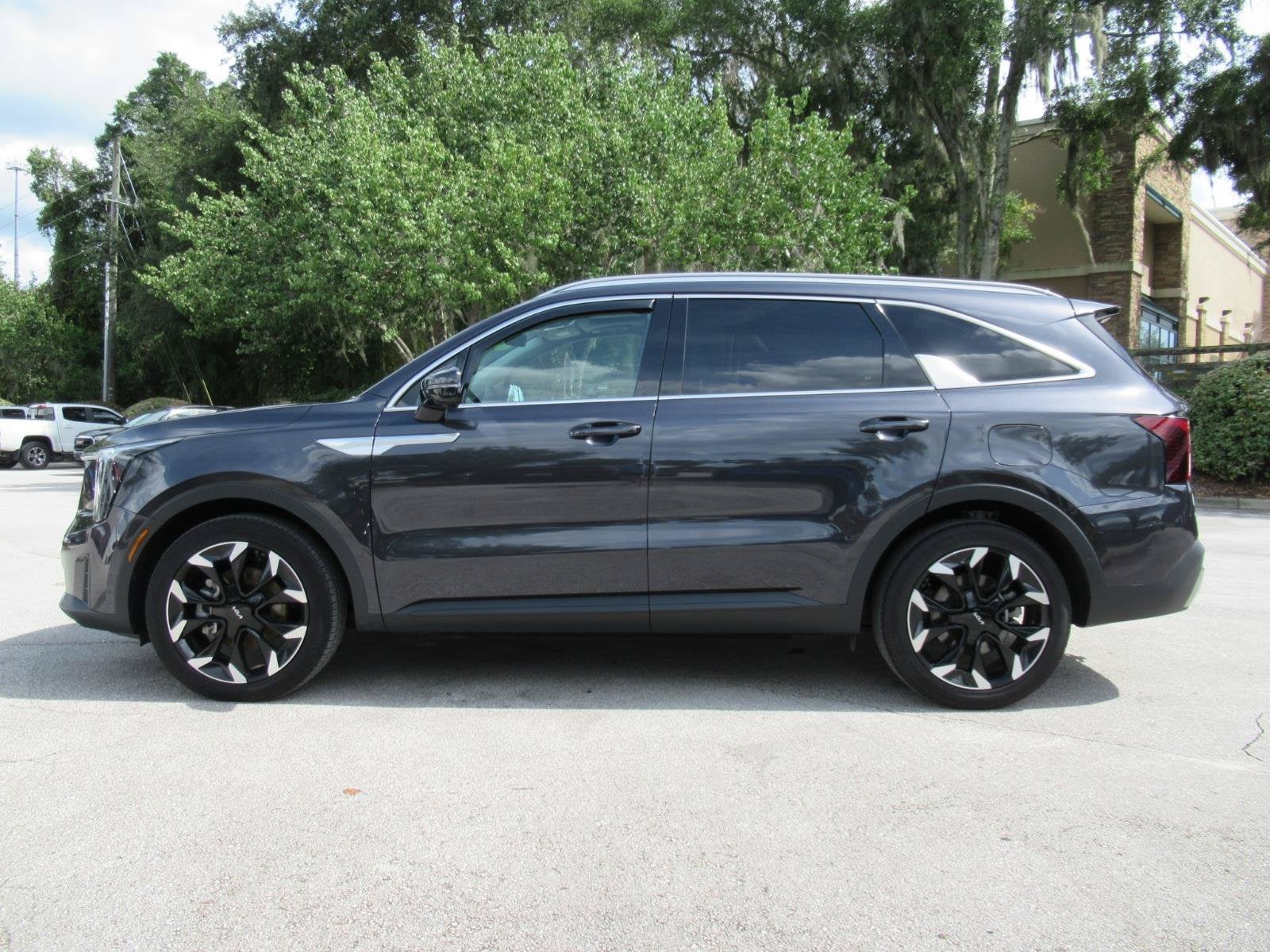 2025 Kia Sorento SX