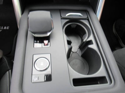 2024 Land Rover Discovery S