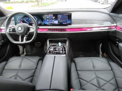 2023 BMW 7 Series 740i