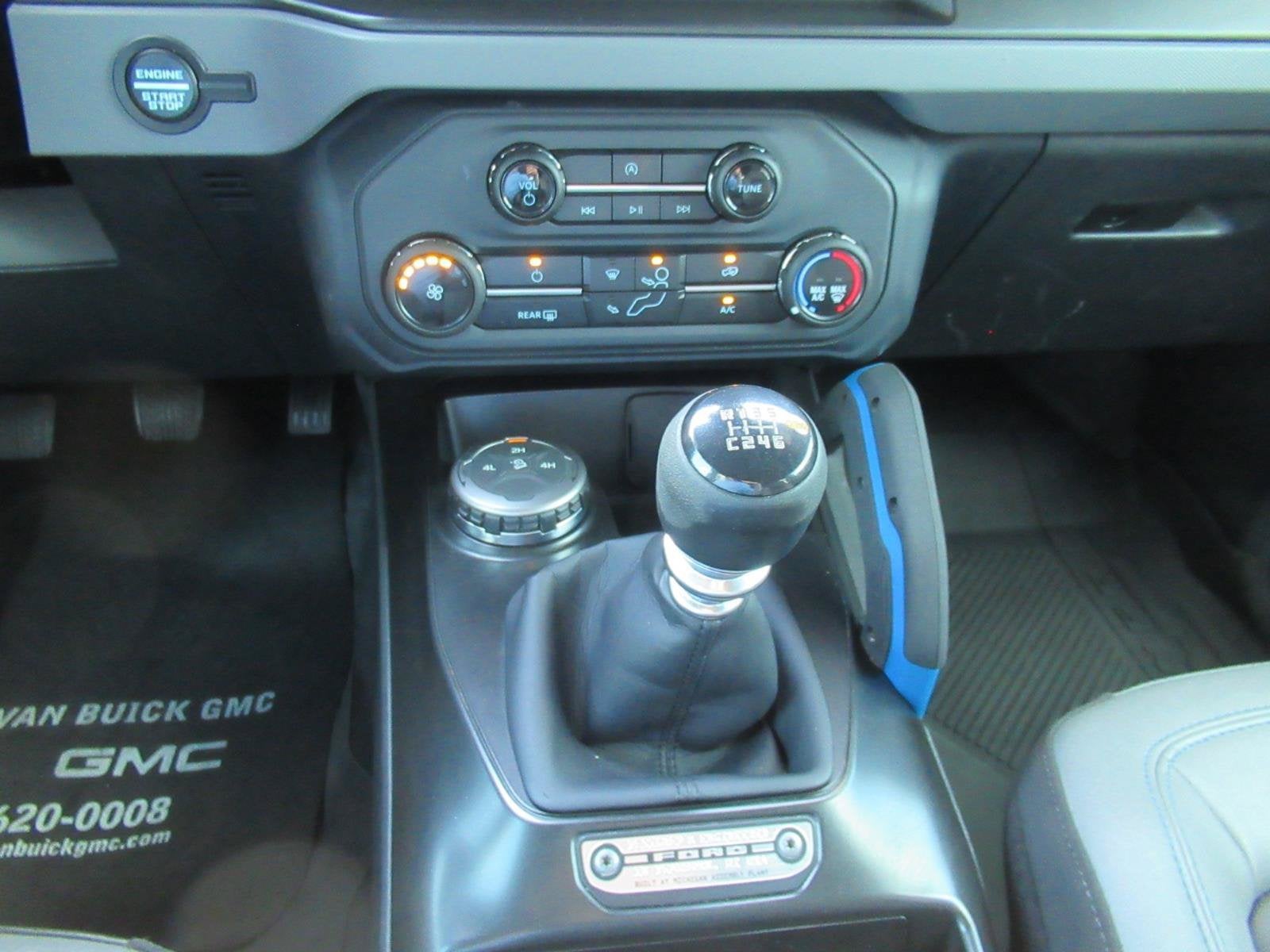 2022 Ford Bronco Base