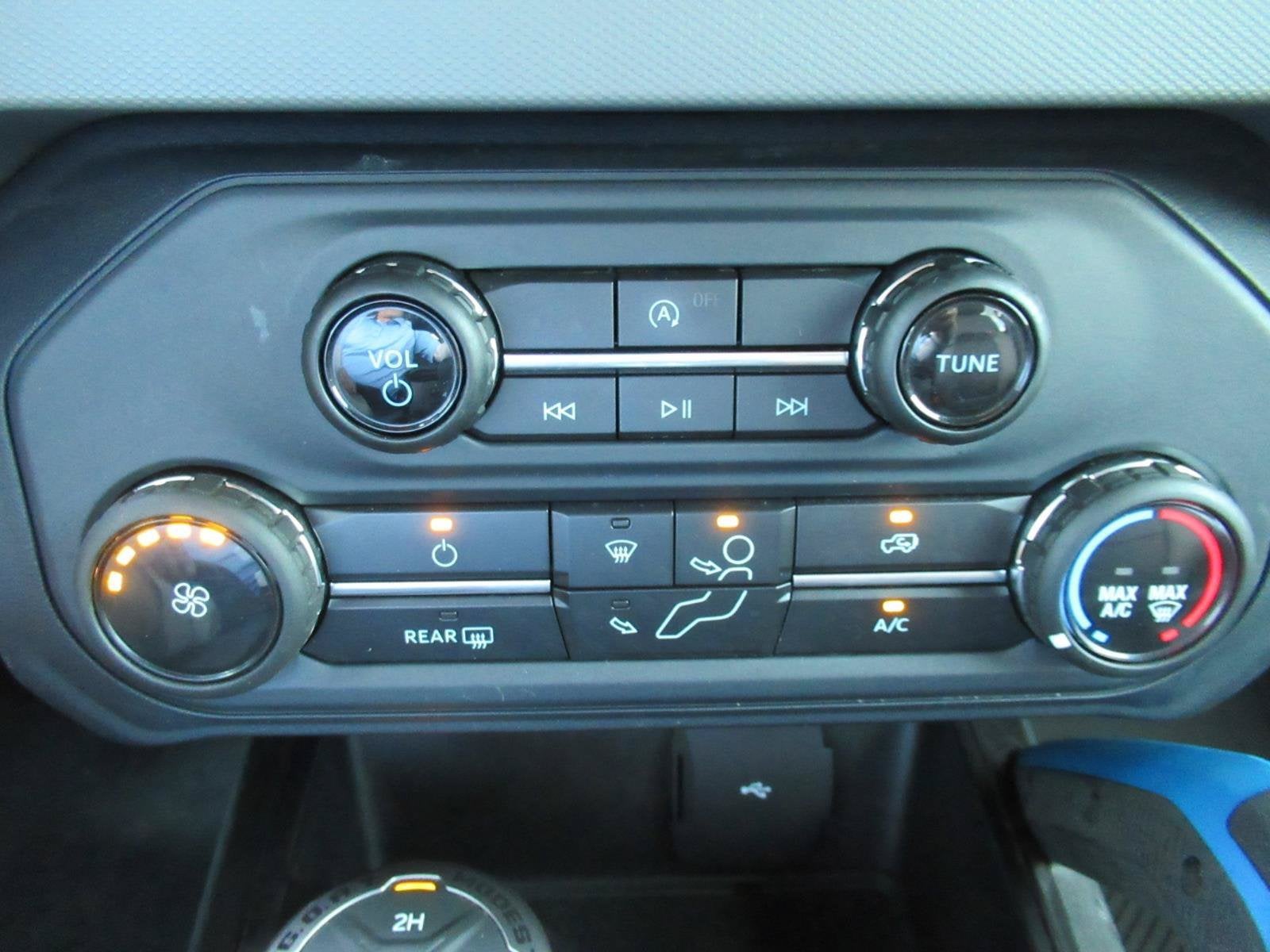 2022 Ford Bronco Base