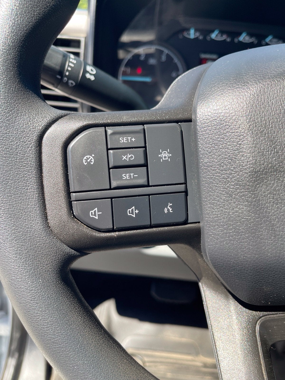 2023 Ford Super Duty F-350 SRW XL