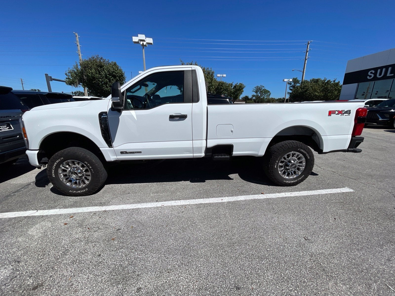 2023 Ford Super Duty F-350 SRW XL