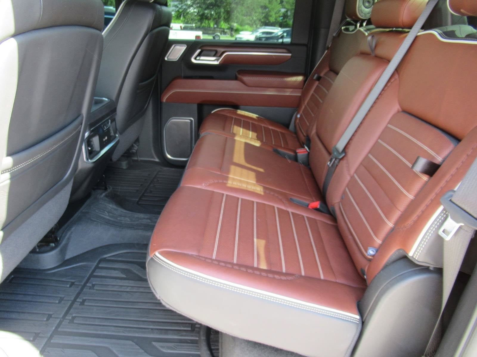 2024 GMC Sierra 3500 HD Denali Ultimate