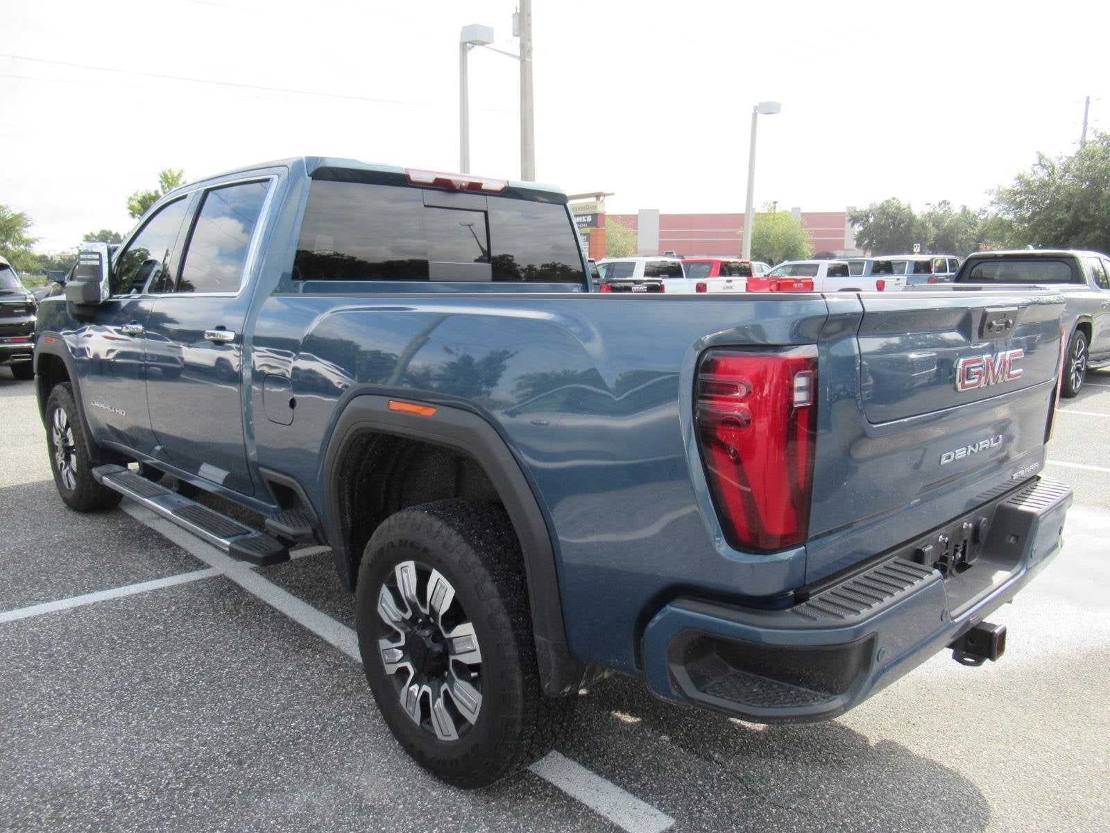 2025 GMC Sierra 2500 HD Denali