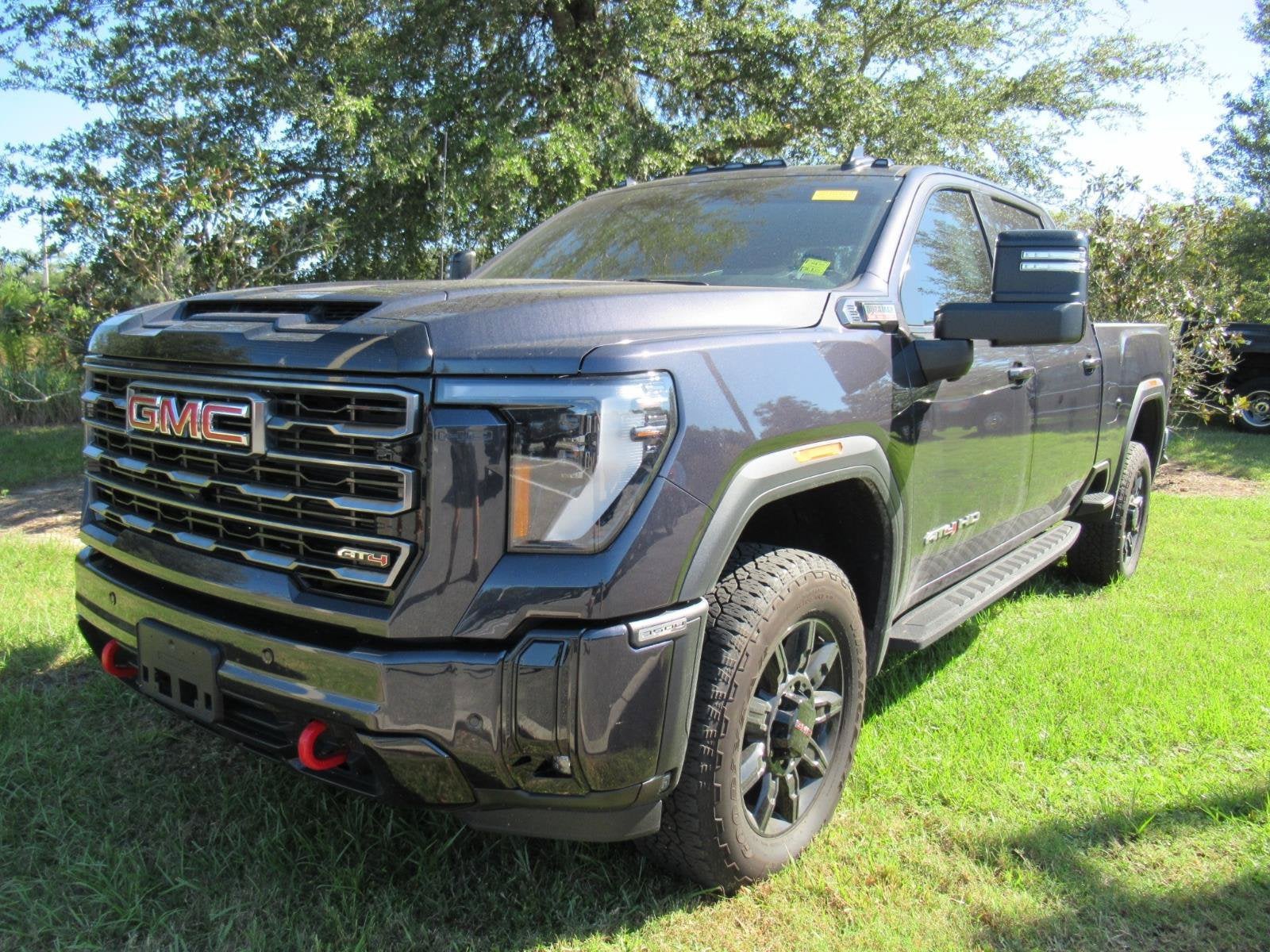 2025 GMC Sierra 3500 HD AT4