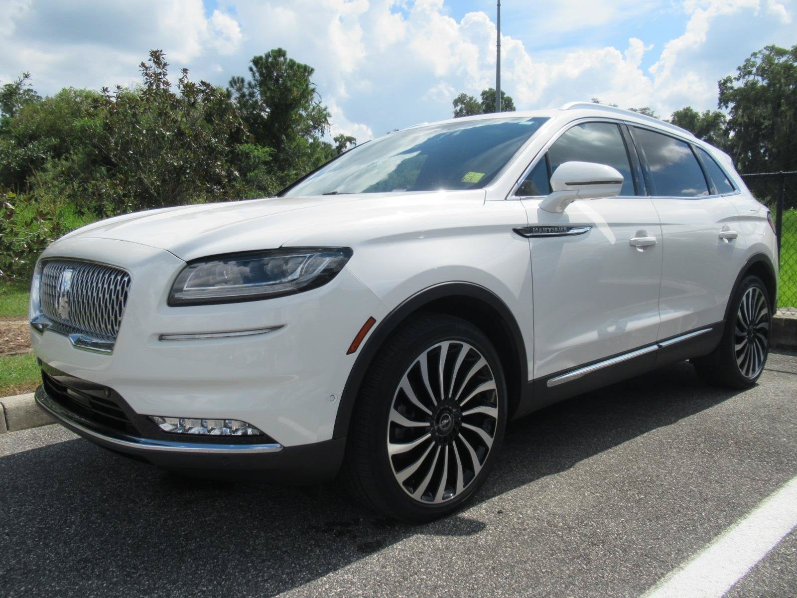 2023 Lincoln Nautilus Black Label