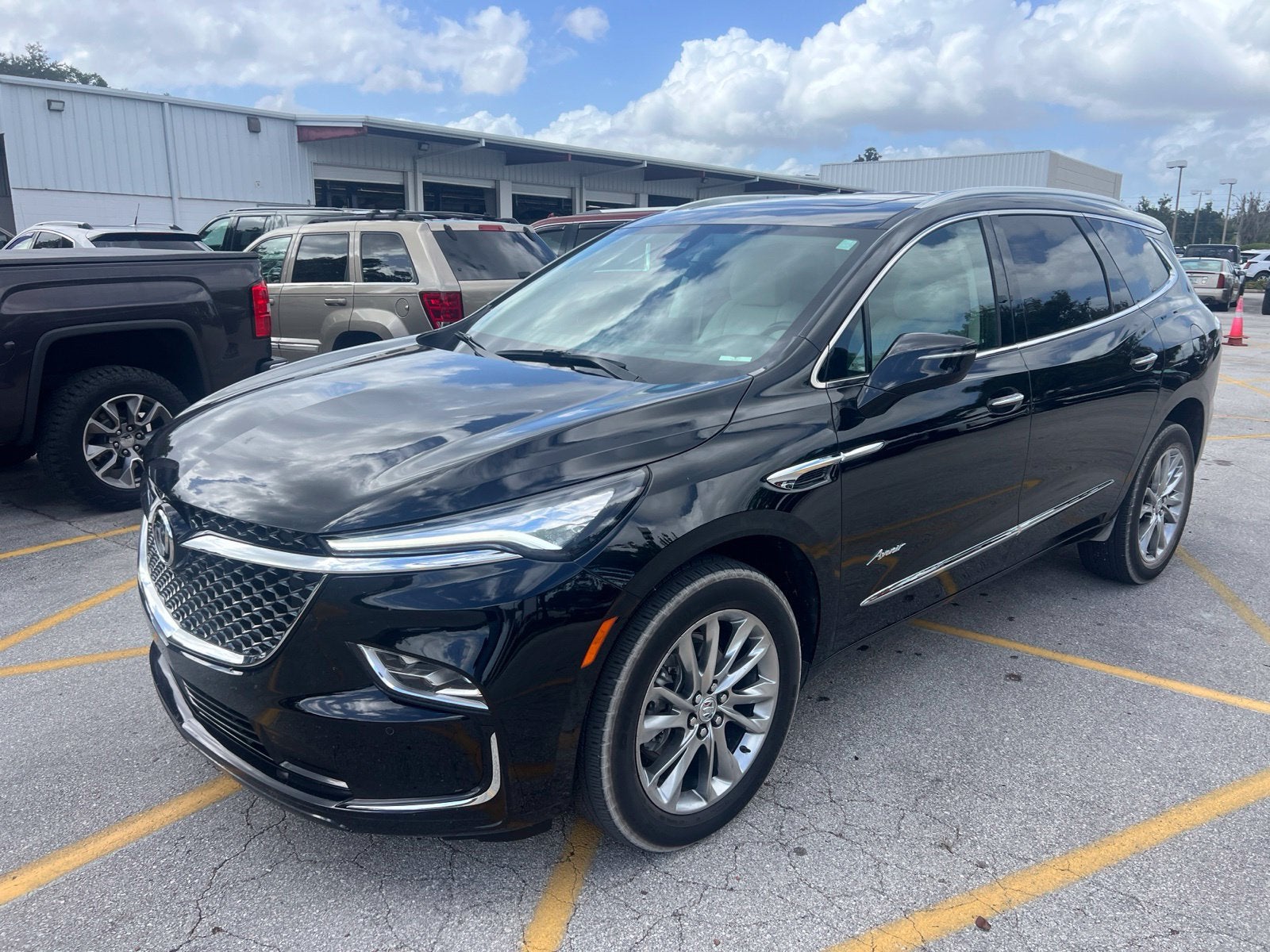 2024 Buick Enclave Avenir