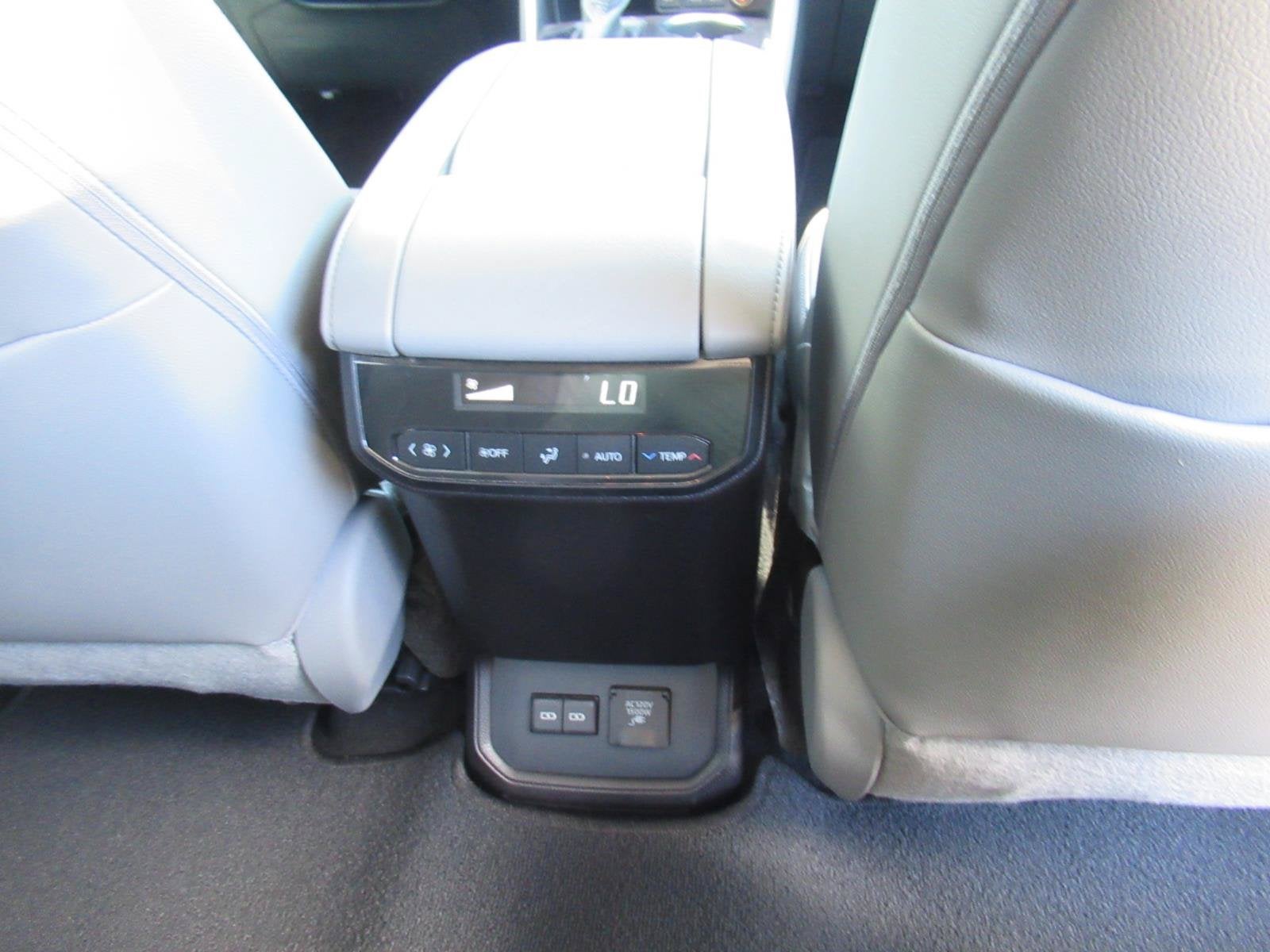2023 Toyota Highlander Hybrid Limited
