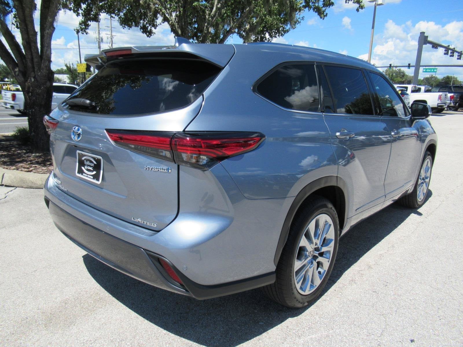 2023 Toyota Highlander Hybrid Limited