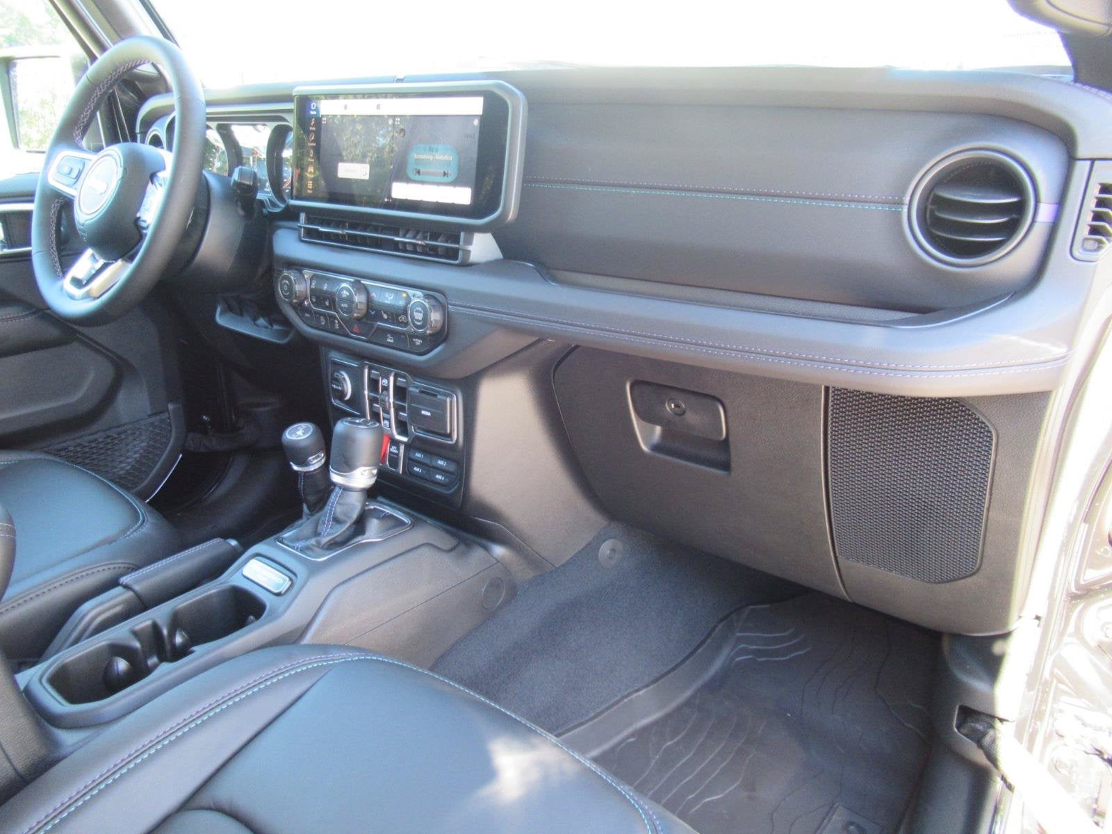 2027 Jeep Wrangler WRANGLER 4-DOOR REWIND