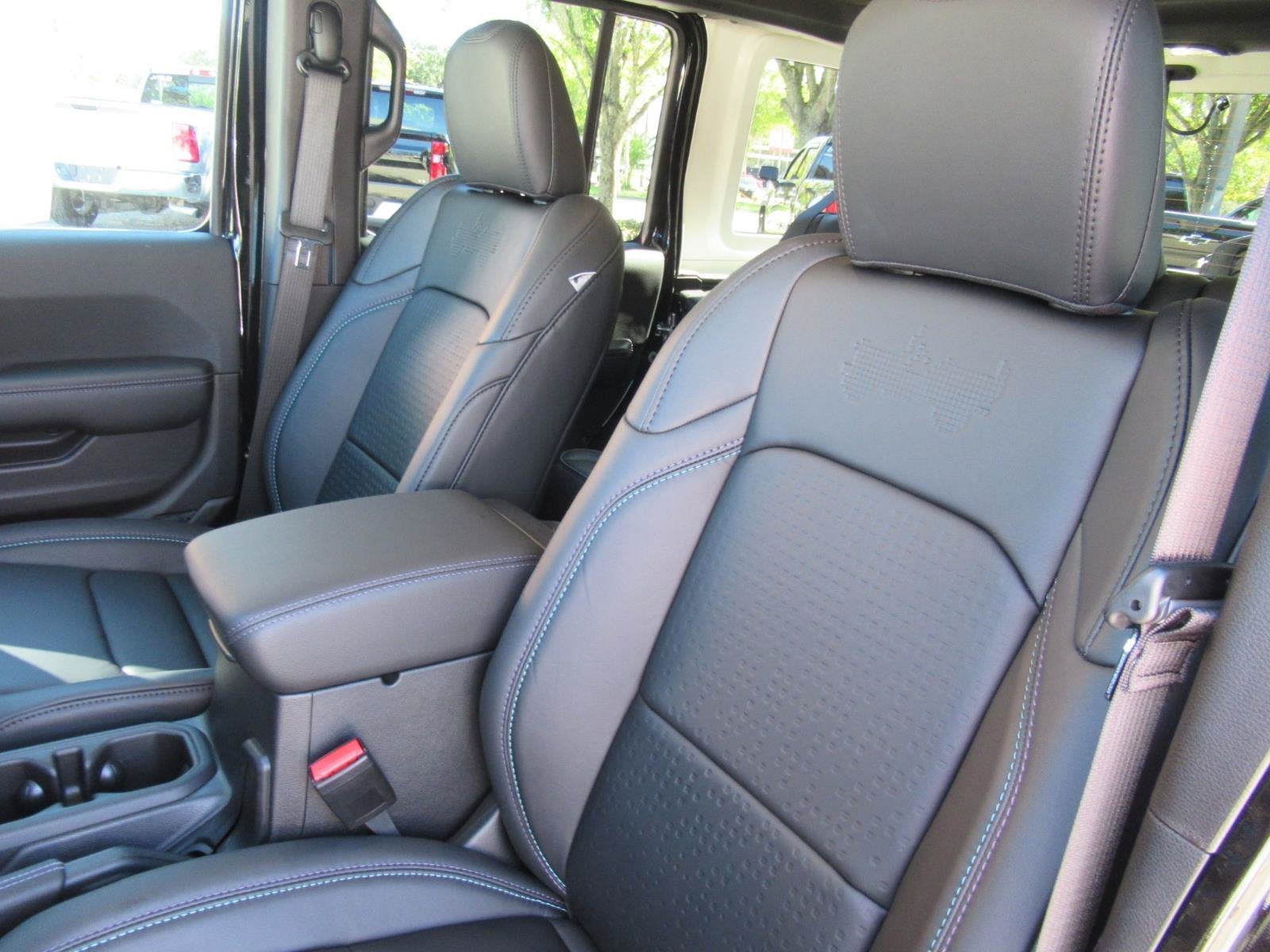 2027 Jeep Wrangler WRANGLER 4-DOOR REWIND