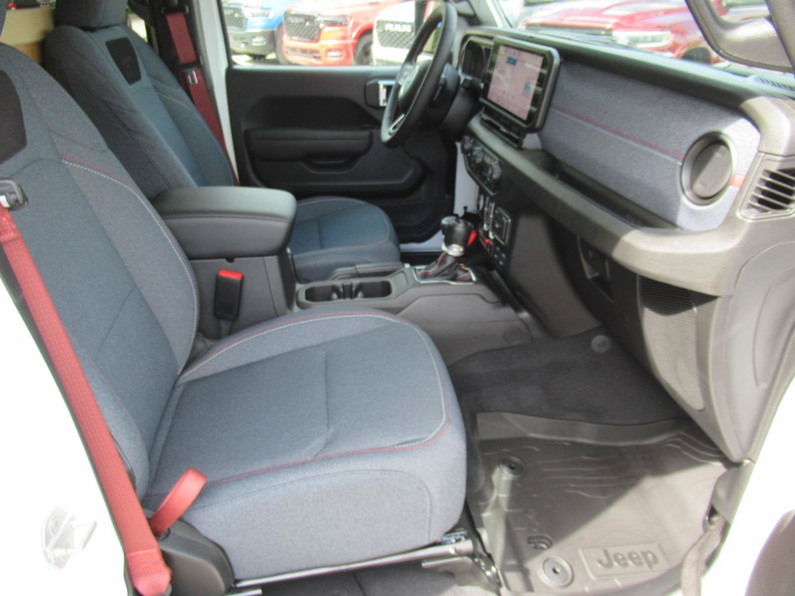 2026 Jeep Wrangler 4-Door Sport
