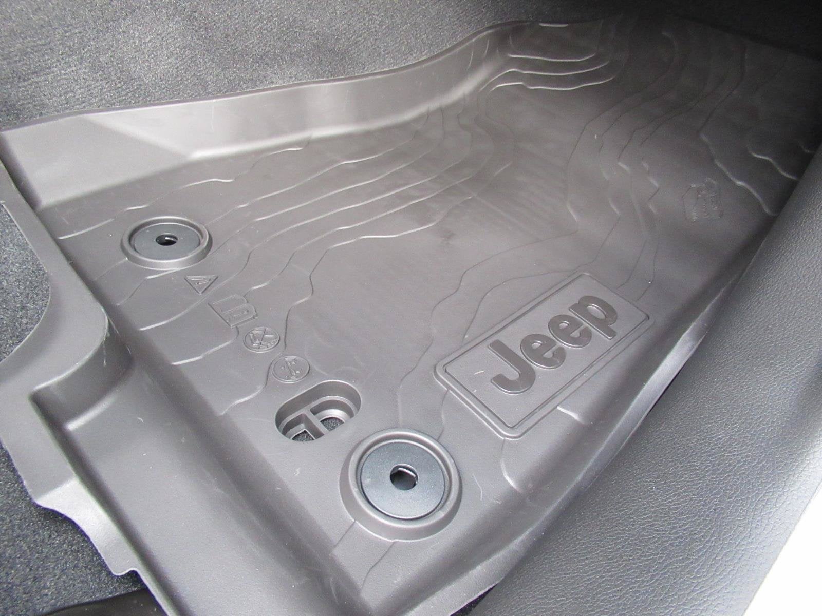 2026 Jeep Wrangler 4-Door Sport