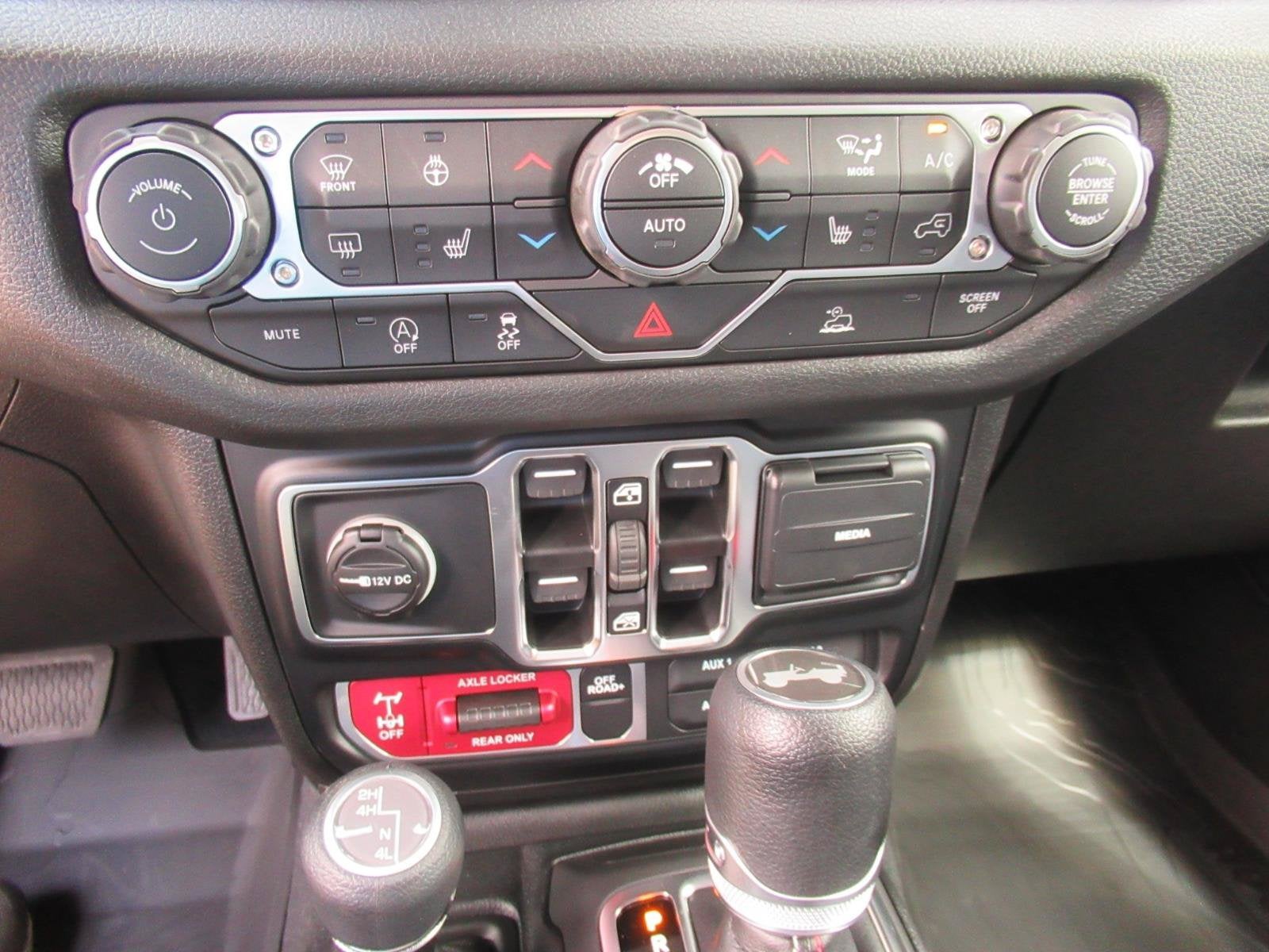 2026 Jeep Wrangler 4-Door Sport