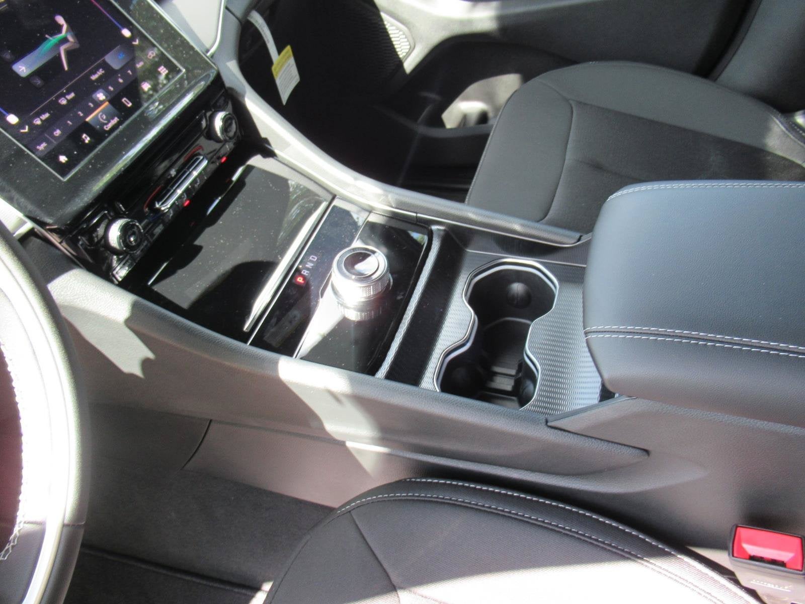 2026 Jeep Grand Cherokee GRAND CHEROKEE LAREDO 4X2