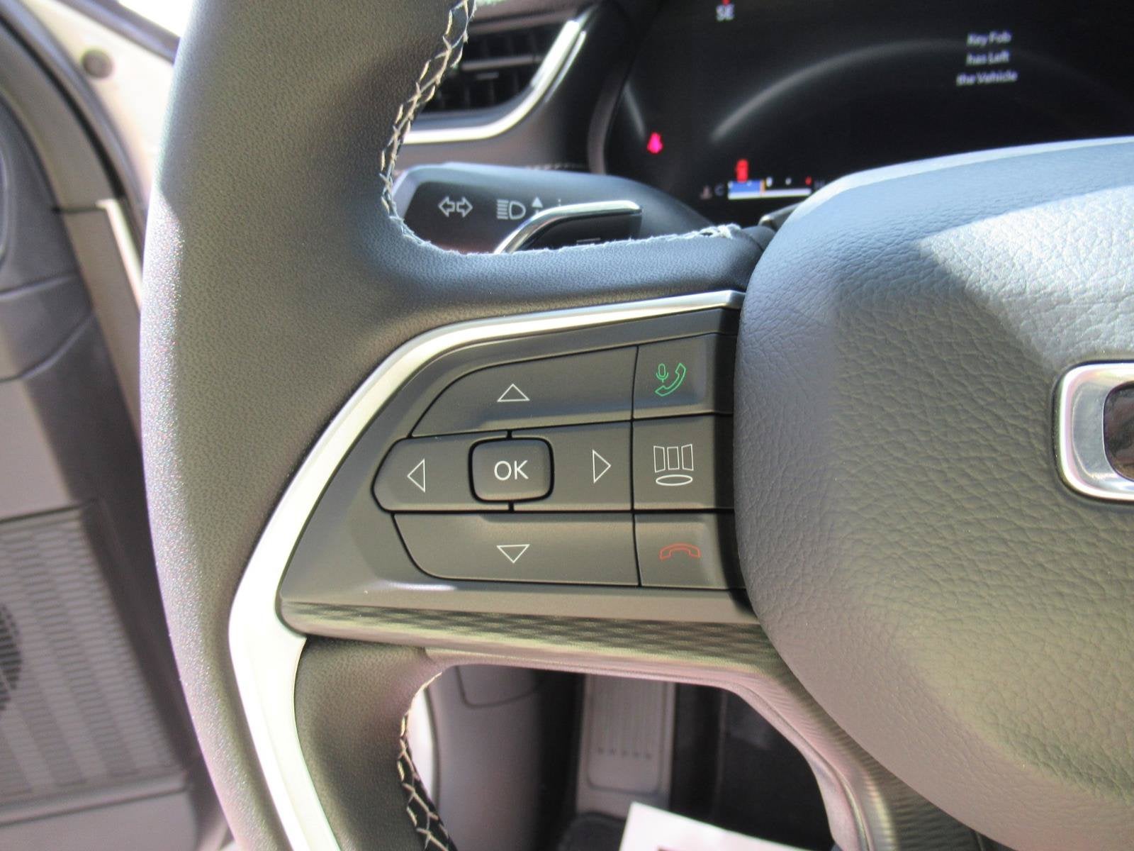 2026 Jeep Grand Cherokee GRAND CHEROKEE LAREDO 4X2