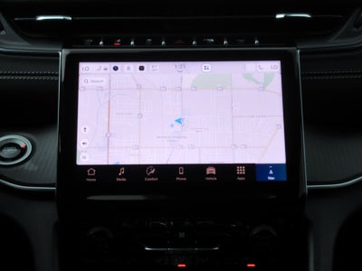 2027 Jeep Grand Cherokee GRAND CHEROKEE LAREDO X 4X2