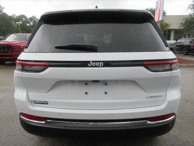 2027 Jeep Grand Cherokee GRAND CHEROKEE LAREDO X 4X2