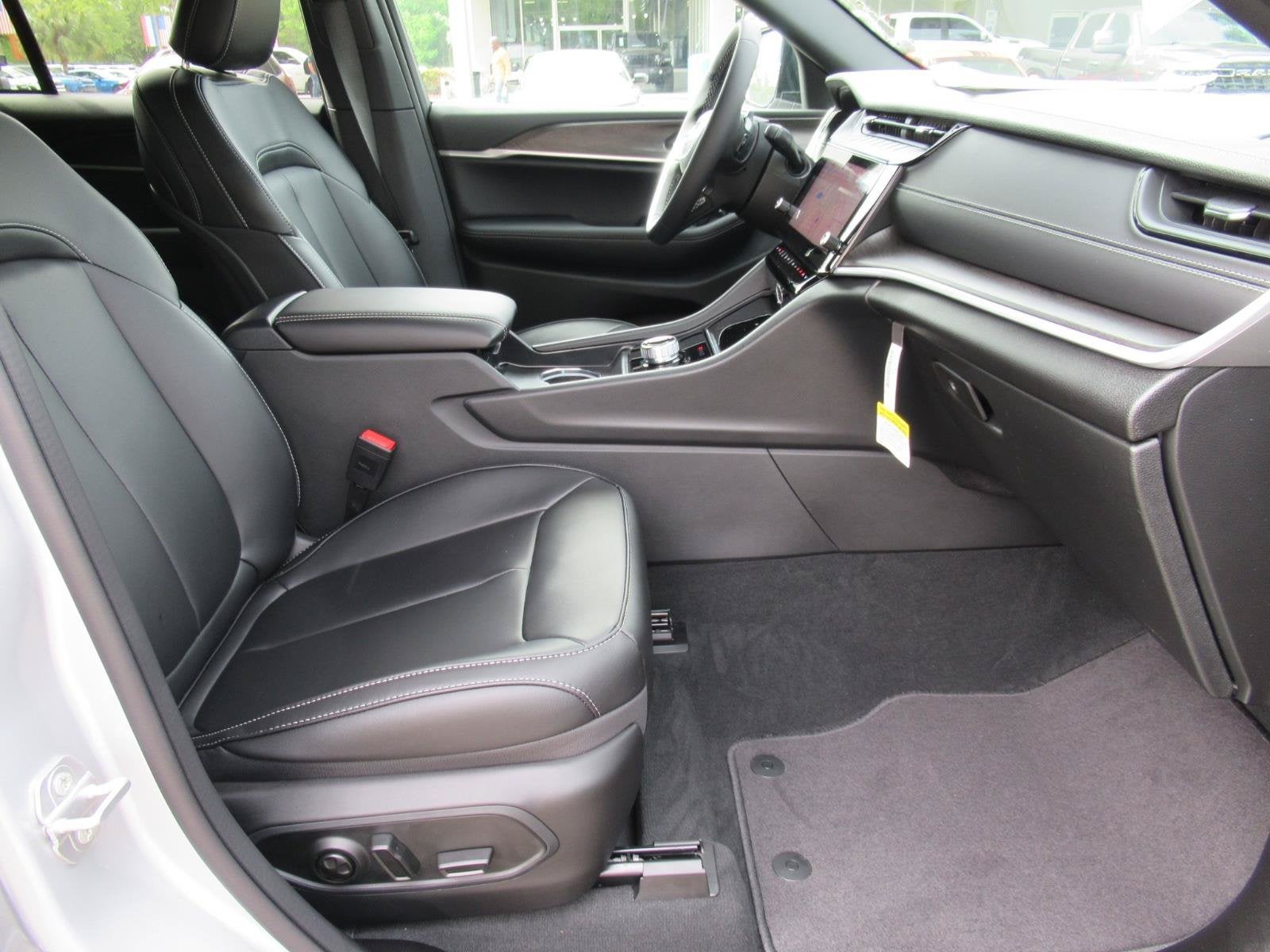 2026 Jeep Grand Cherokee GRAND CHEROKEE LIMITED 4X2
