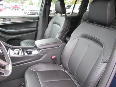 2027 Jeep Grand Cherokee GRAND CHEROKEE LIMITED 4X2