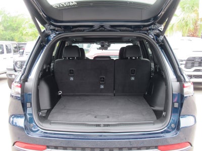 2027 Jeep Grand Cherokee GRAND CHEROKEE LIMITED 4X2