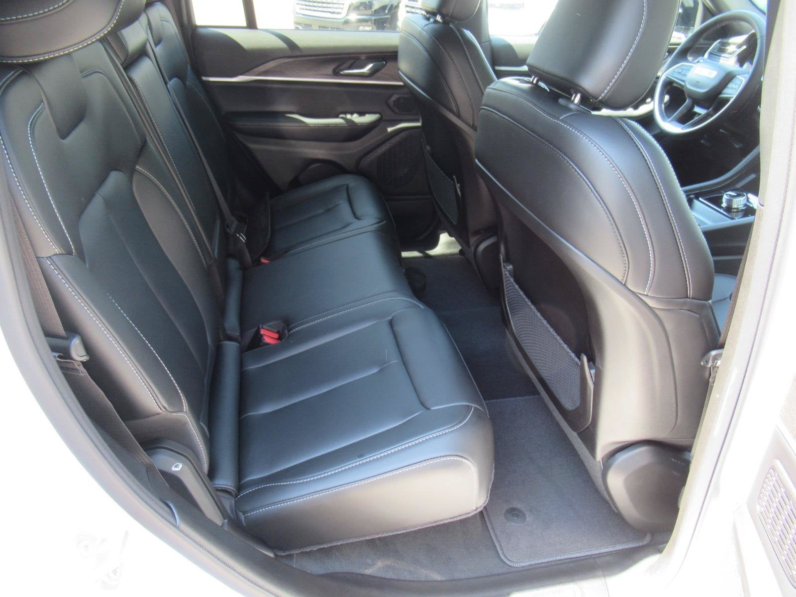 2026 Jeep Grand Cherokee GRAND CHEROKEE LIMITED 4X2