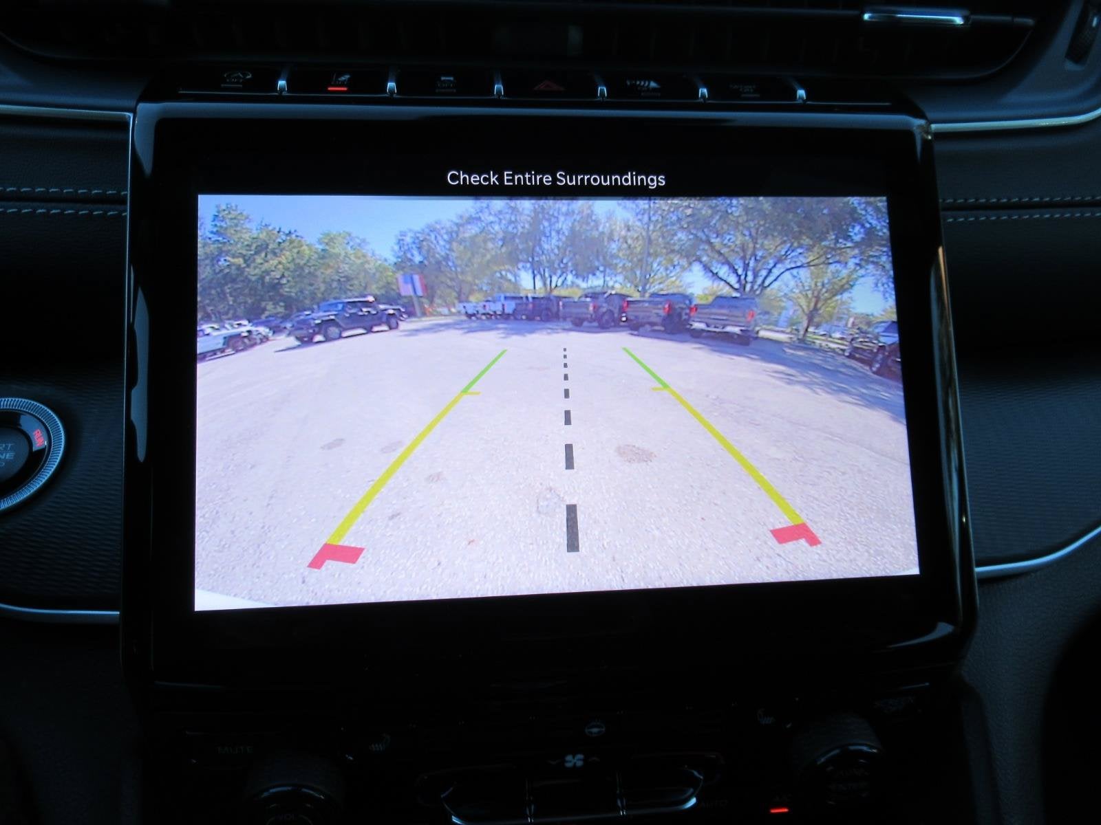 2027 Jeep Grand Cherokee GRAND CHEROKEE LAREDO X 4X4