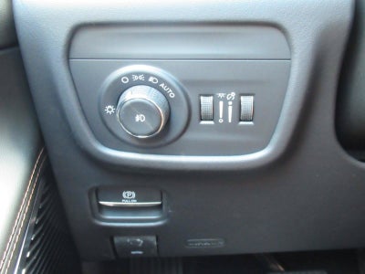 2027 Jeep Grand Cherokee GRAND CHEROKEE SUMMIT 4X4
