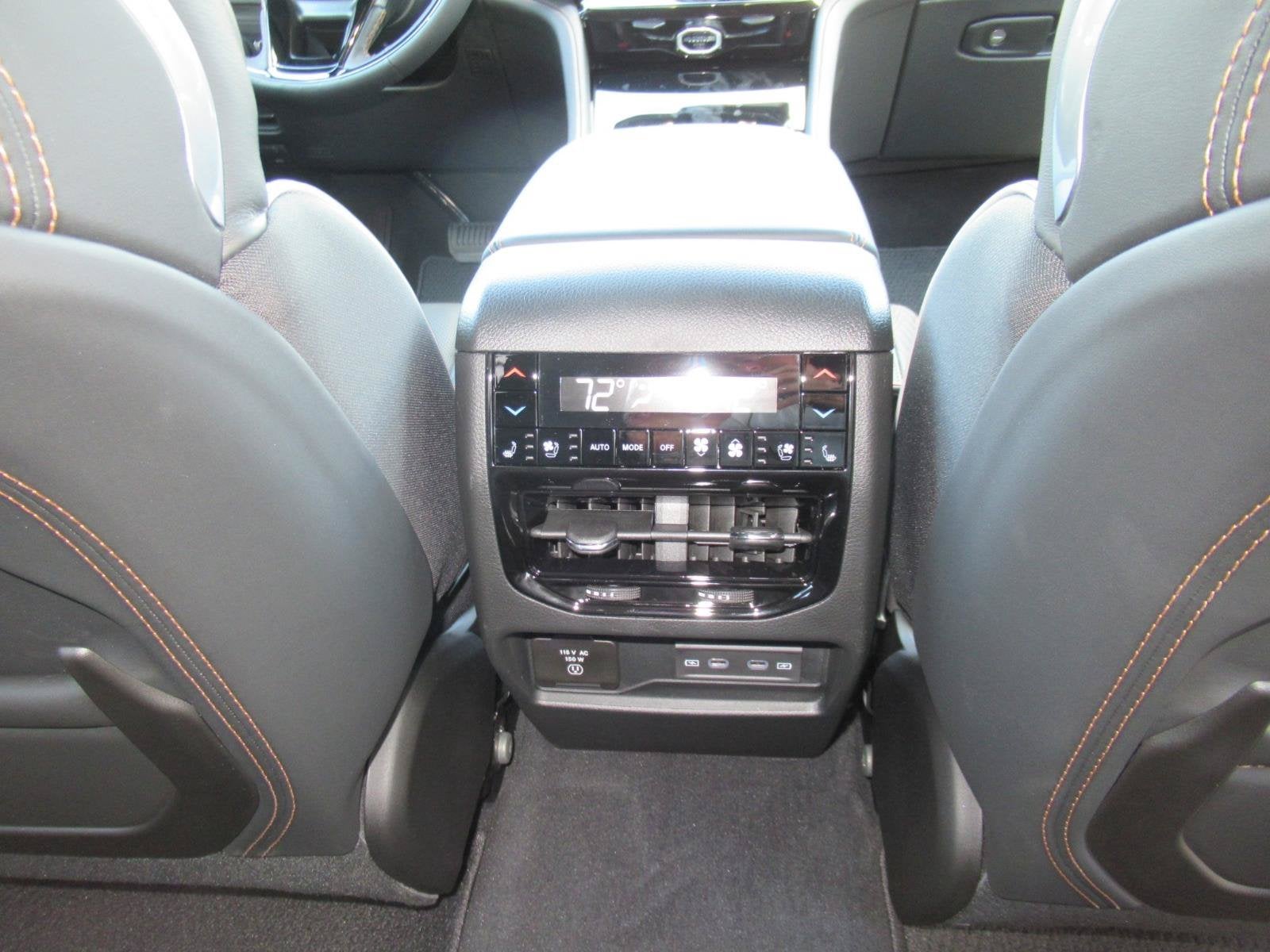 2027 Jeep Grand Cherokee GRAND CHEROKEE SUMMIT 4X4