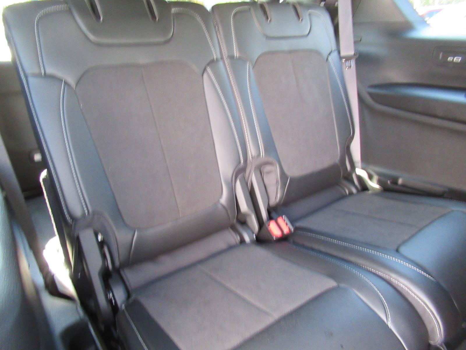 2027 Jeep Grand Cherokee GRAND CHEROKEE L LAREDO ALTITUDE 4X2