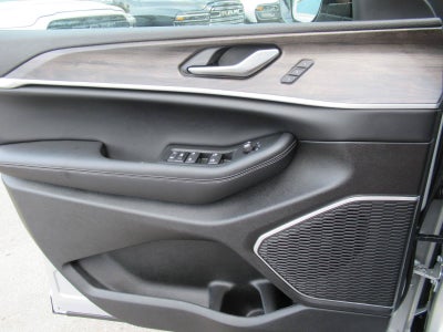 2026 Jeep Grand Cherokee GRAND CHEROKEE L LIMITED 4X2