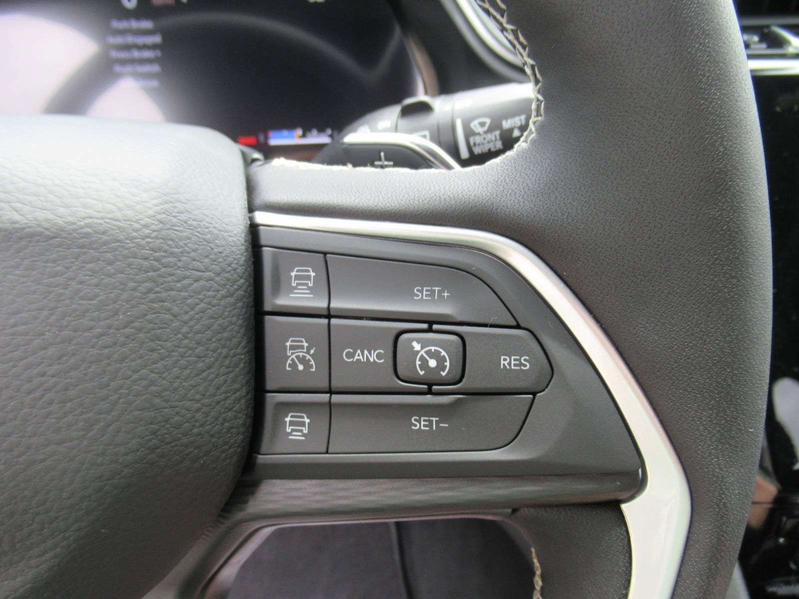 2026 Jeep Grand Cherokee GRAND CHEROKEE L LAREDO X 4X4