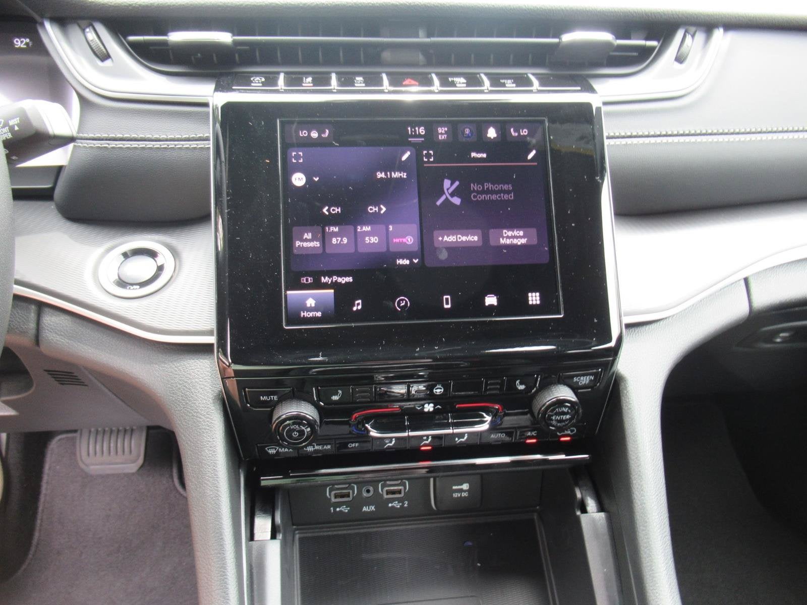 2026 Jeep Grand Cherokee GRAND CHEROKEE L LAREDO X 4X4