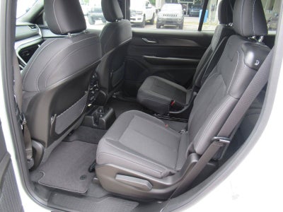 2026 Jeep Grand Cherokee GRAND CHEROKEE L LAREDO X 4X4