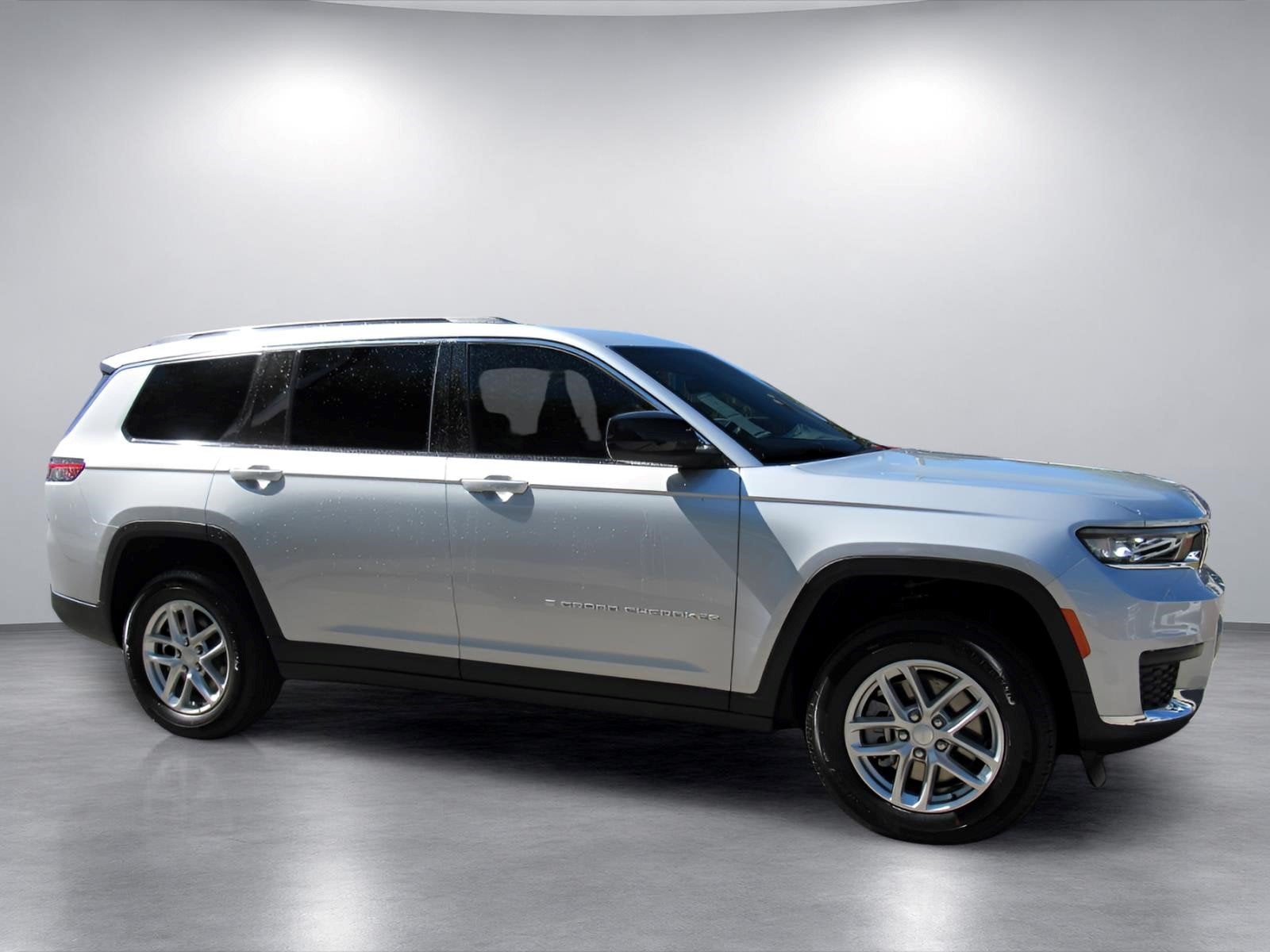 2026 Jeep Grand Cherokee GRAND CHEROKEE L LAREDO X 4X4