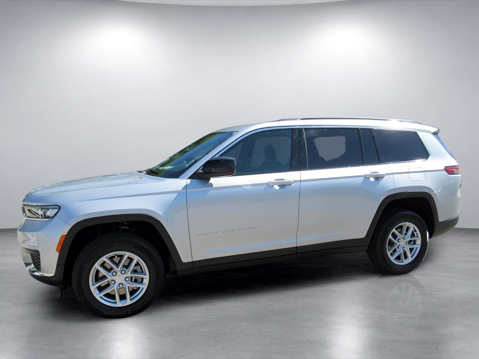 2026 Jeep Grand Cherokee GRAND CHEROKEE L LAREDO X 4X4