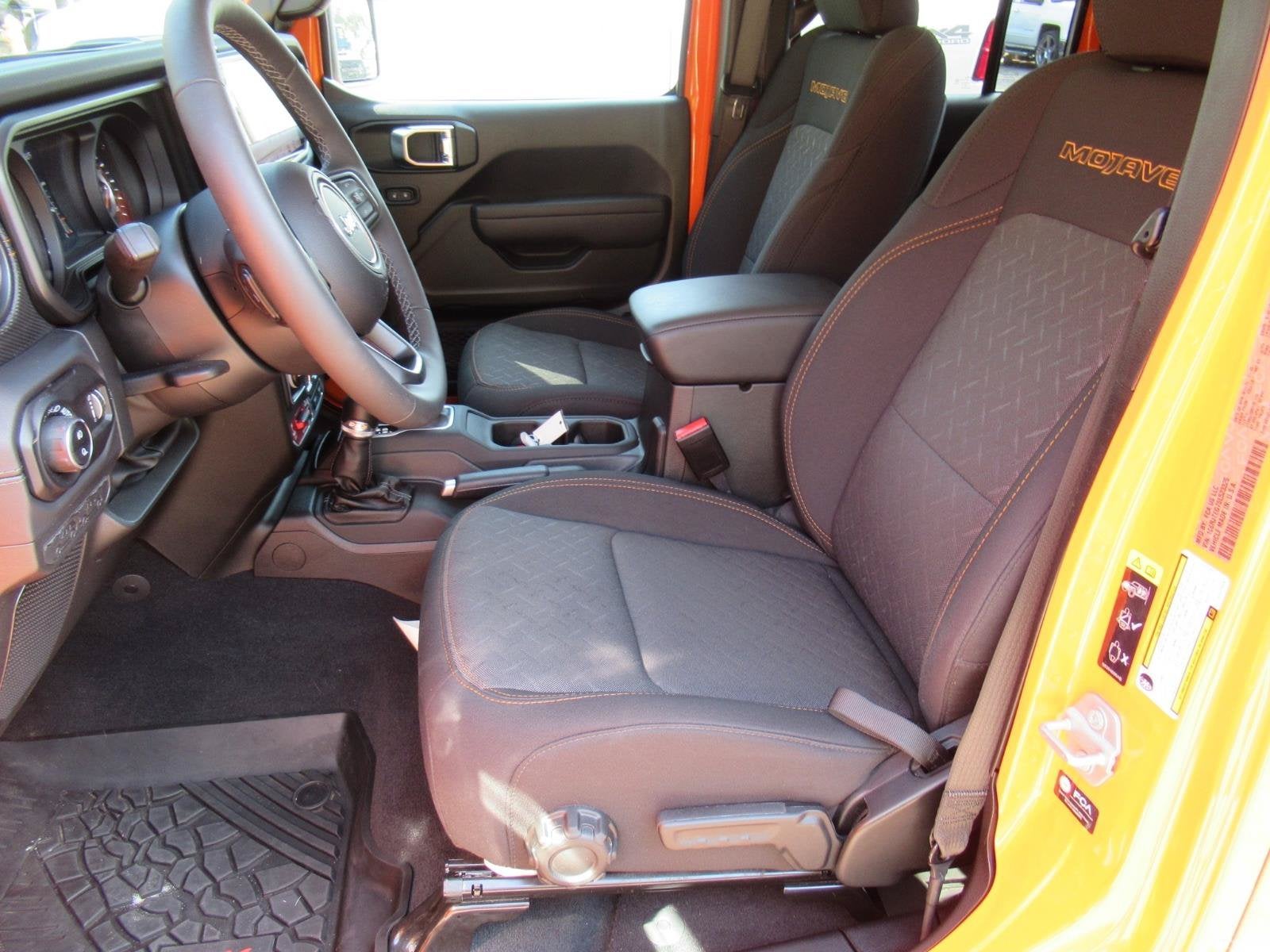 2025 Jeep Gladiator Mojave 4x4